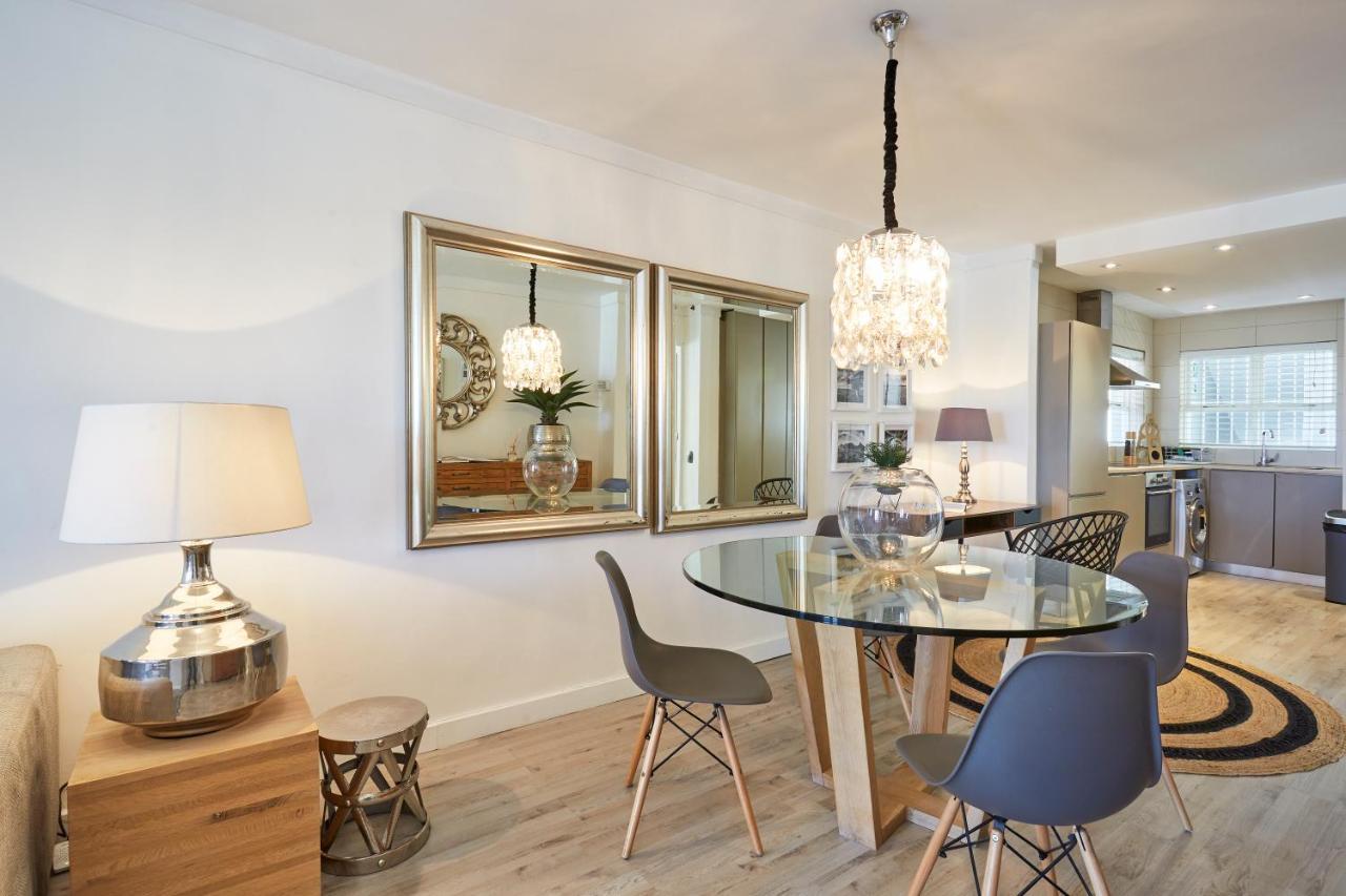 Apartment Secure Complex Close To Waterfront